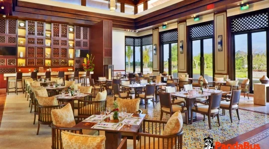 GOLFERS LOUNGE